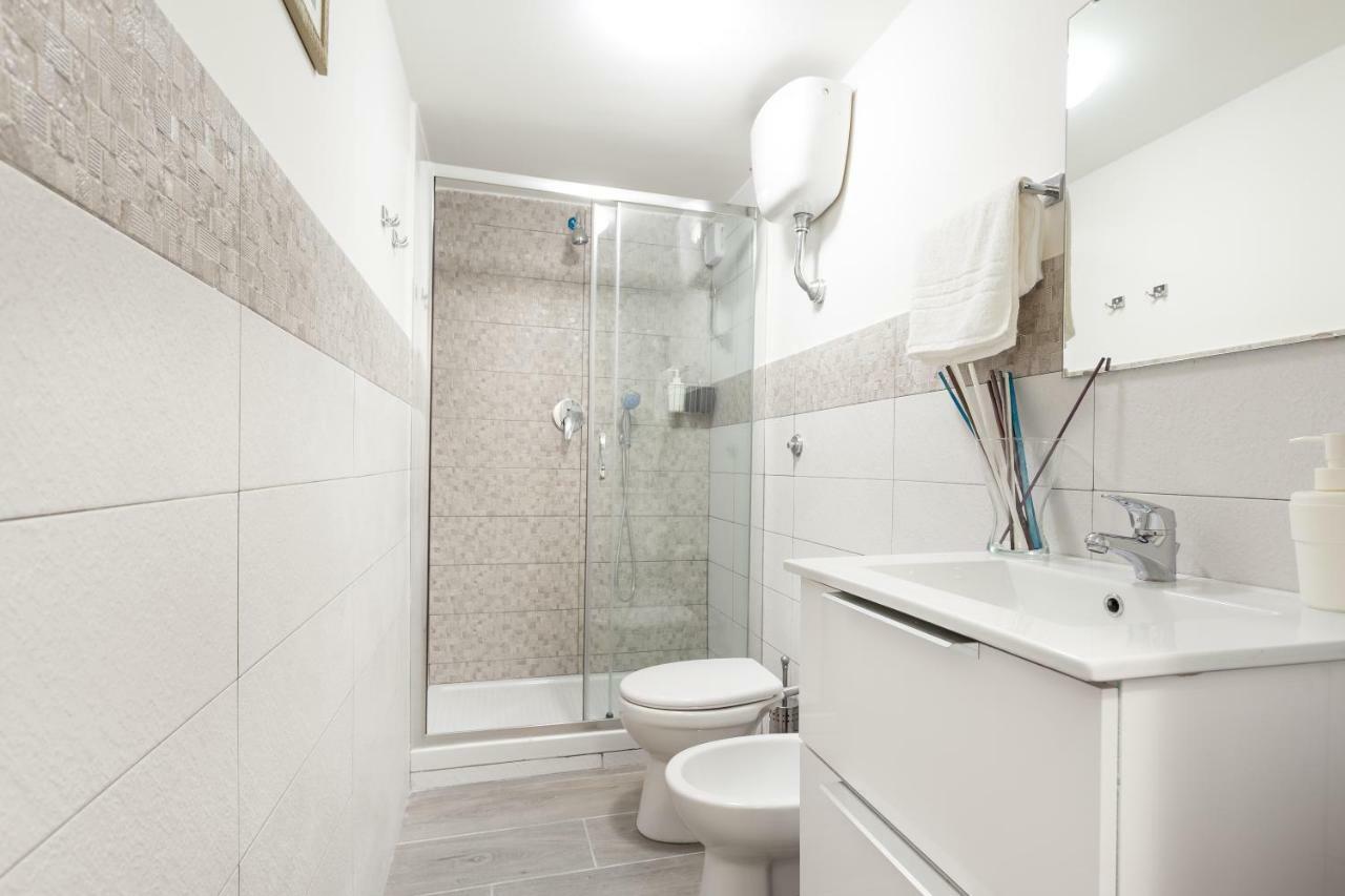 Manuela Apartments Centro Storico Nápoly Kültér fotó